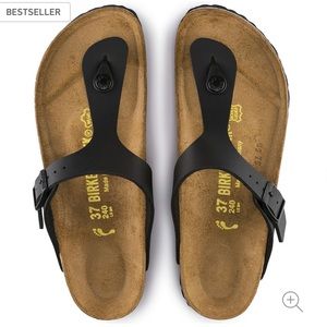 black birkenstock’s